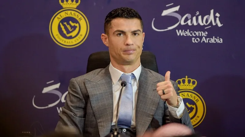 toan canh khoi tai san cua ronaldo sieu sao bong da giau co nao