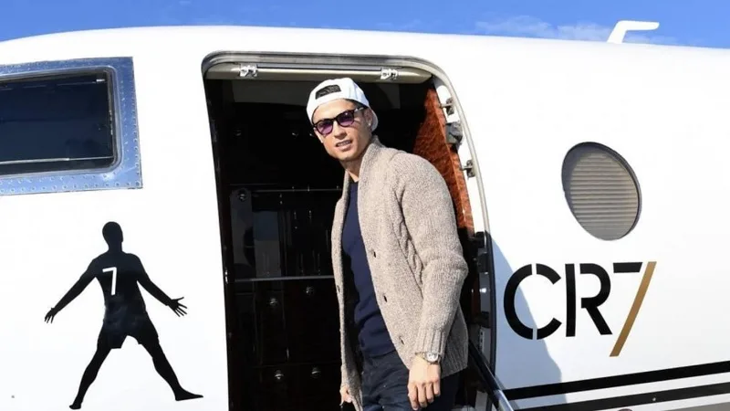 toan canh khoi tai san cua ronaldo sieu sao bong da giau co nao