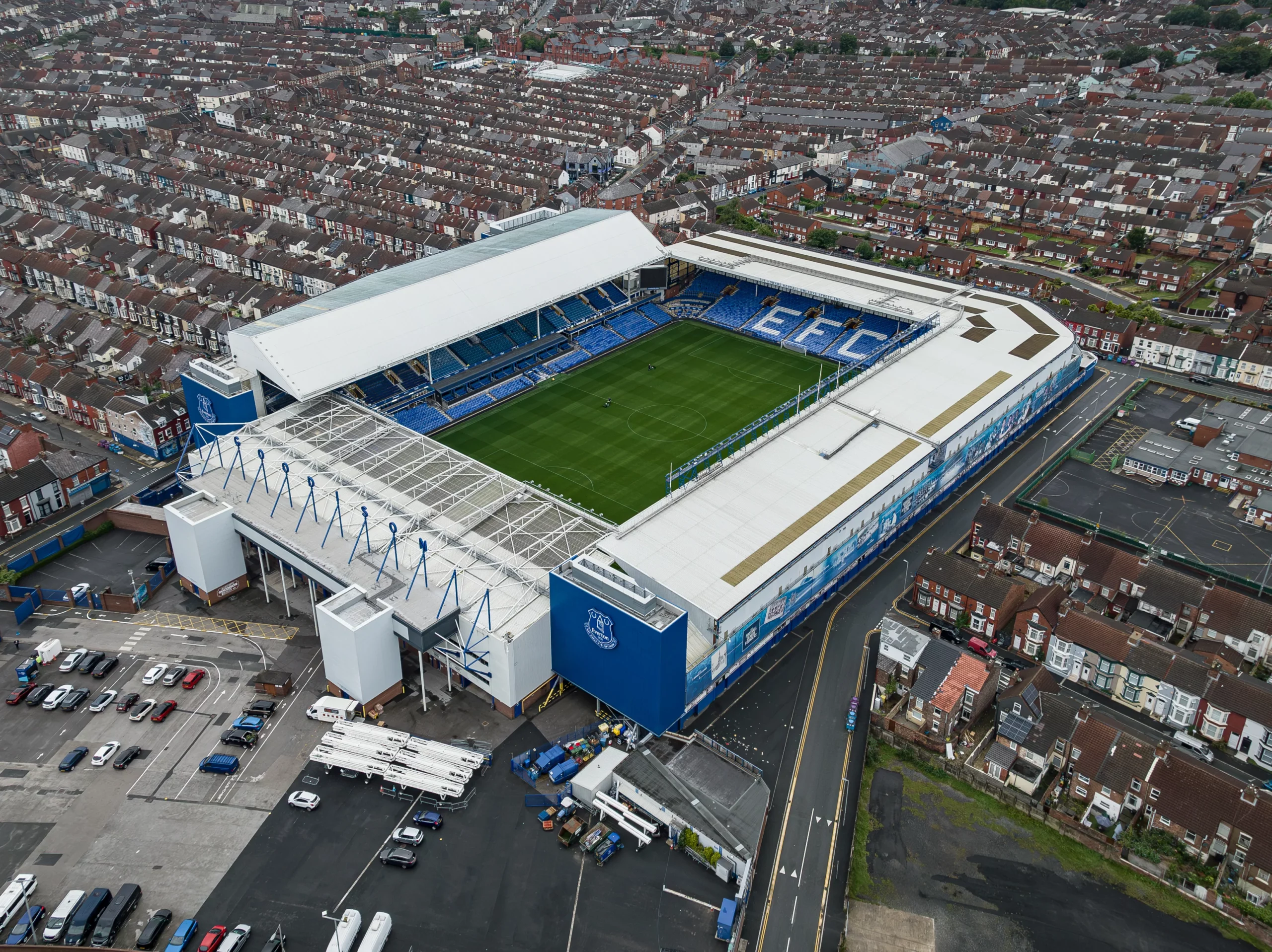 tim-hieu-ve-cau-lac-bo-bong-da-everton-a1a